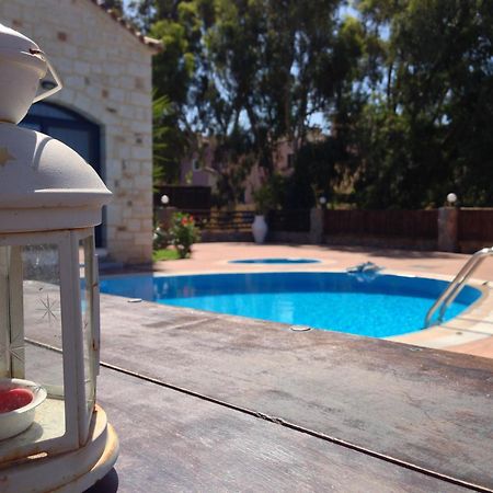 Niriides Luxury Villas Hersonissos  Esterno foto
