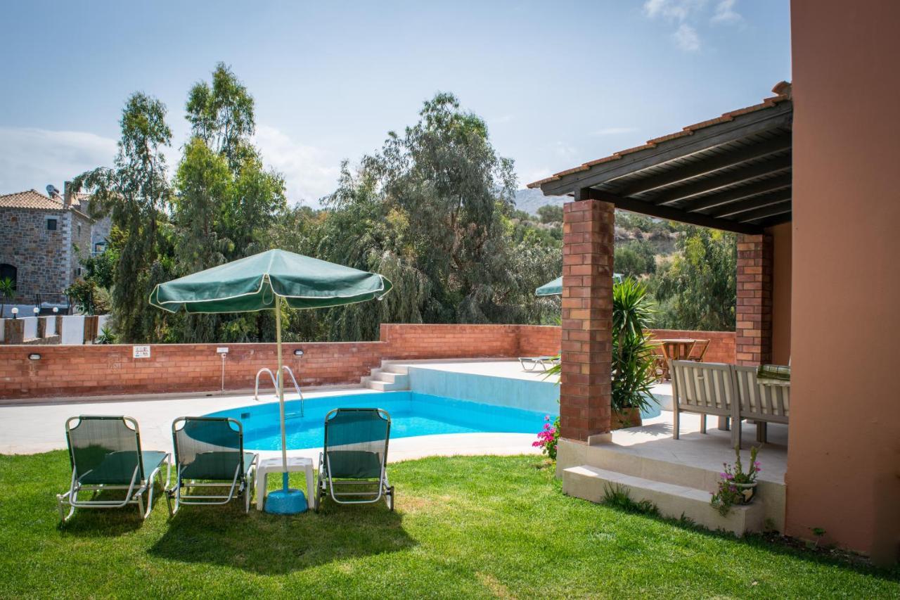 Niriides Luxury Villas Hersonissos  Esterno foto